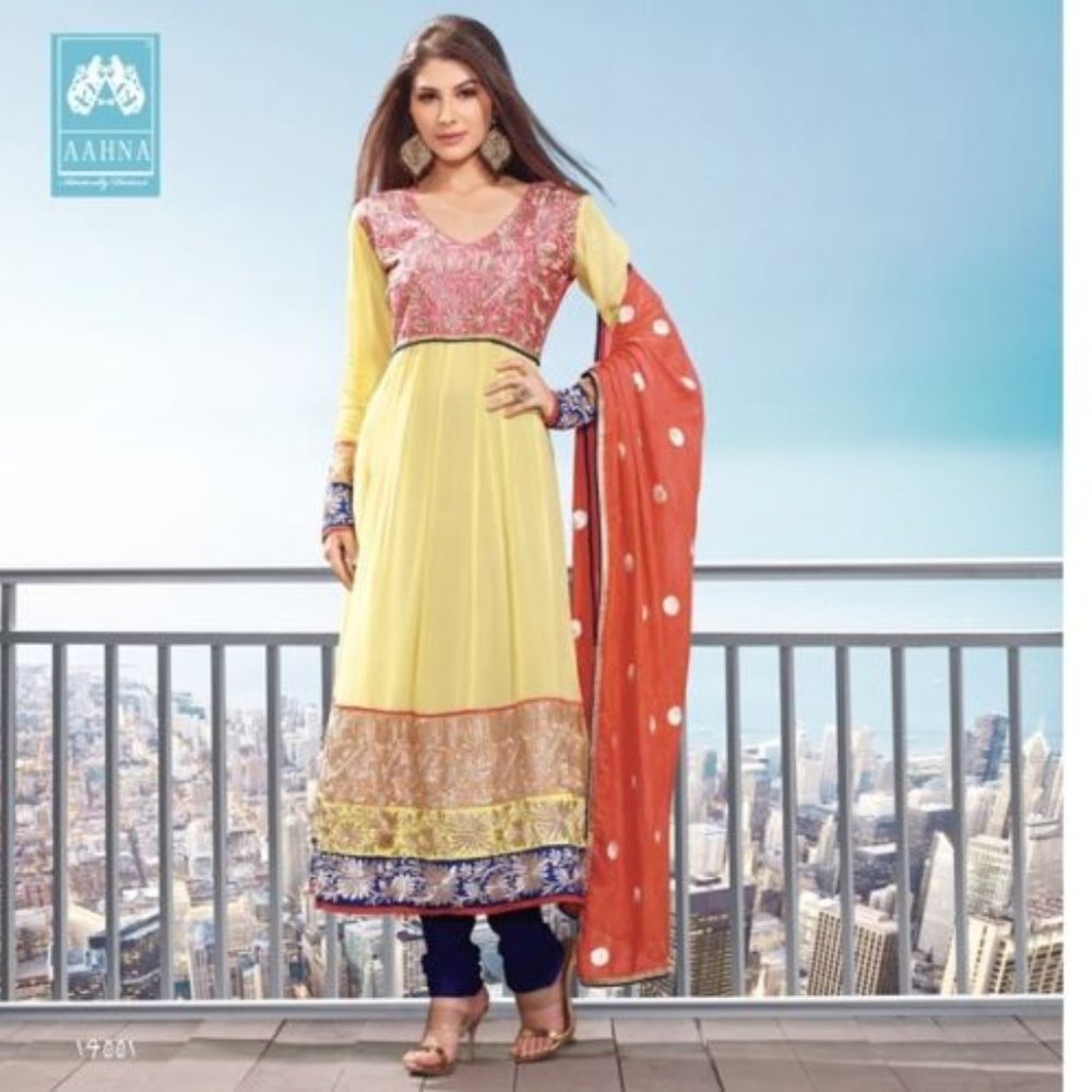 PRETTY STITCHED SALWAR KAMEEZ SIZE S